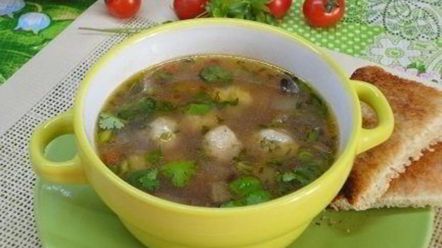 Рецепт овощного супа с сырными шариками