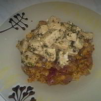 Густая чечевичная похлебка с луком и горчицей и тушеная свинина по-деревенски