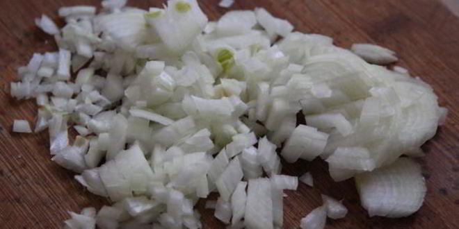 Рецепт куриной похлебки с грецкими орехами