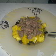 Рецепт Похлебки из черной фасоли с корнем сельдерея и ананасом, говядина в насыщенном бульоне