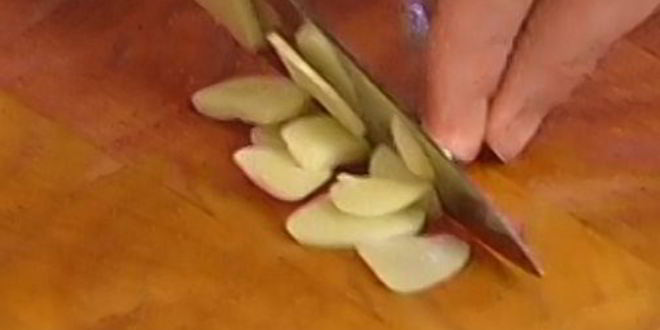 Рецепт пряной чечевичной похлебки с миндалем