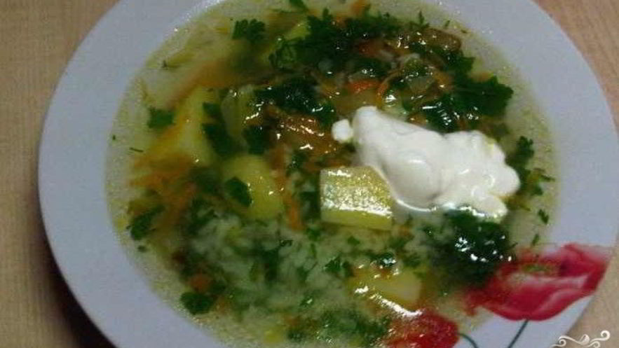 Рецепт вегетарианского рассольника с рисом