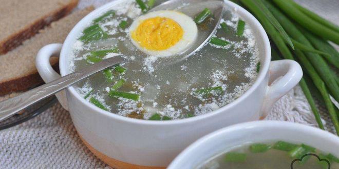 Рецепт щавелевых щей с яйцом на курином бульоне