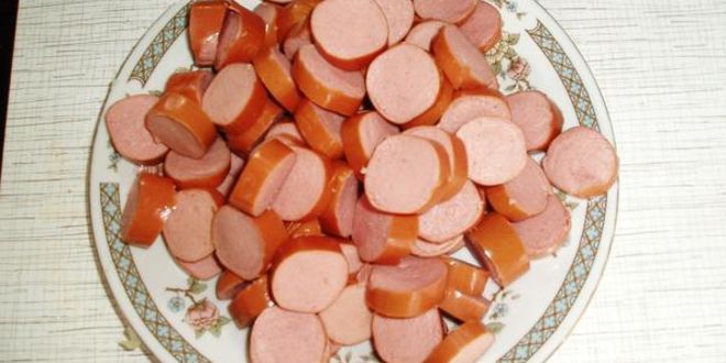 Рецепт солянки из капусты с сосисками