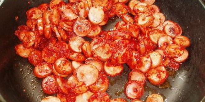 Рецепт солянки из капусты с сосисками