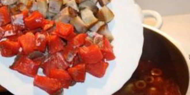 Рецепт солянки с креветками