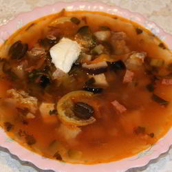 Рецепт Солянки со свининой в мультиварке