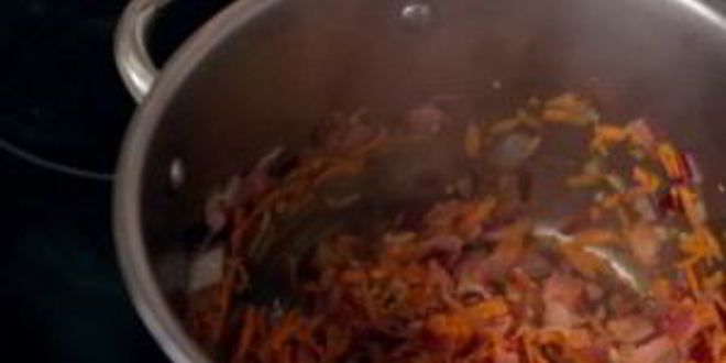 Рецепт супа из чечевицы с беконом