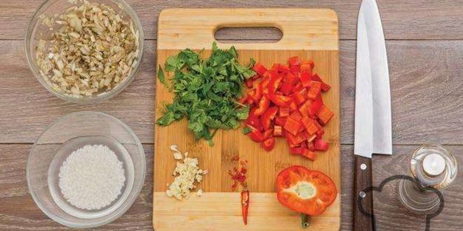 Рецепт харчо с классическом соусом ткемали и бараниной