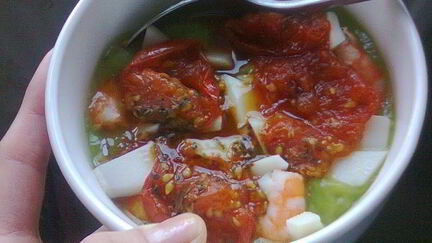 Рецепт Супа-пюре из кабачков с креветками, запеченными помидорами черри и озьим сыром