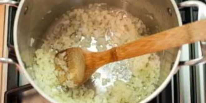 Рецепт супа-пюре из цветной капусты с сыром