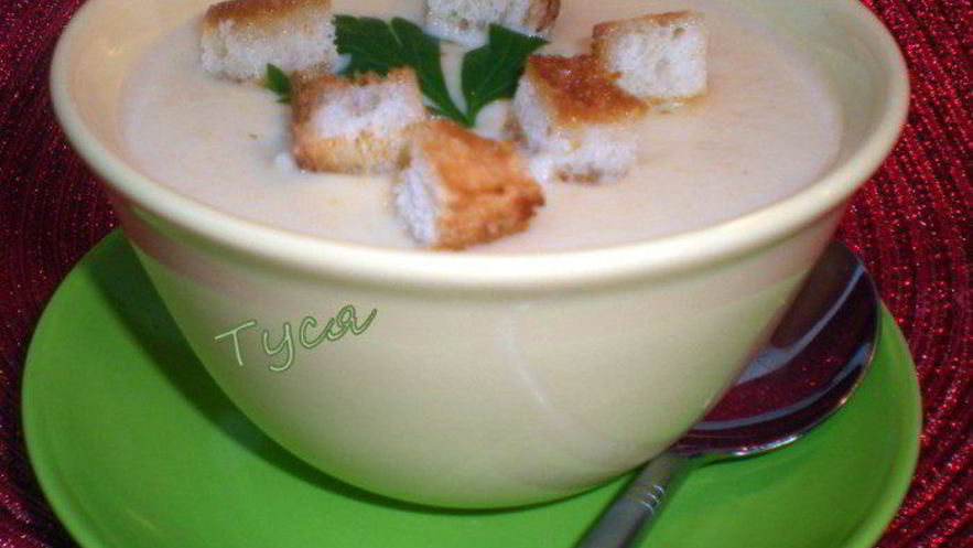 Рецепт супа-пюре из цветной капусты со сливками и сыром