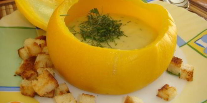 Рецепт супа-пюре в съедобном горшочке