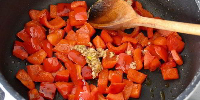 Рецепт томатного супа-пюре с нутом