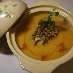 Рецепт Тыквенного супа-пюре с вешенками и майораном