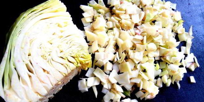 Рецепт латвийского свекольника с фрикадельками