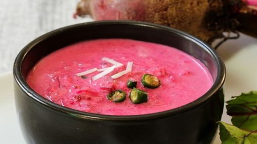 Рецепт пикантного свекольника с таном, мацони и оливками