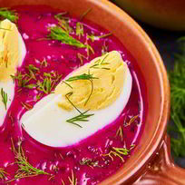 Рецепт Свекольника из свежей свеклы со шпинатом