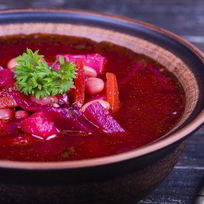 Рецепт Свекольника с фасолью, томатной пастой и болгарским перцем