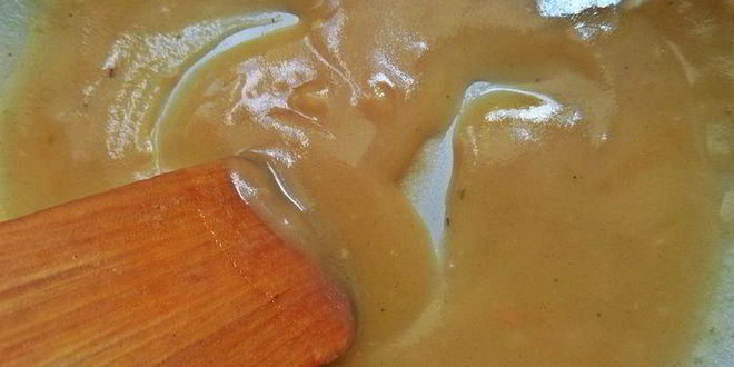 Рецепт свекольника с сосисками