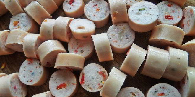 Рецепт свекольника с сосисками