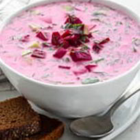 Свекольник со щавелем и кедровыми орешками на минеральной воде