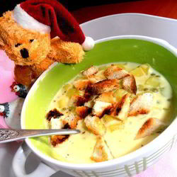 Рецепт Любимого сырного супчика сына