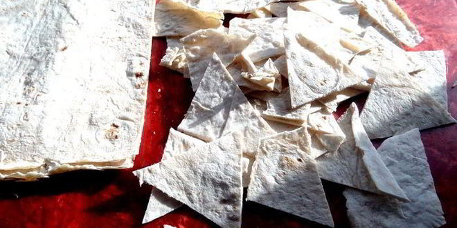 Рецепт сырно-макаронного суп и чипсы из лаваша