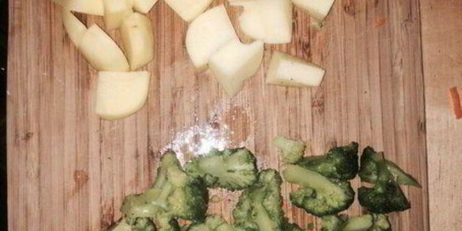 Рецепт сырного супа с шампиньонами и брокколи