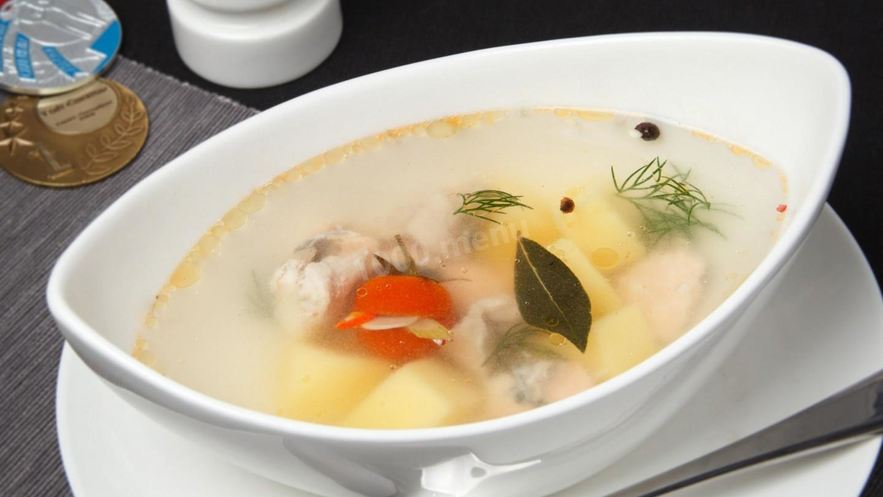 Рецепт тройной царской ухи из форели, карася и стерляди