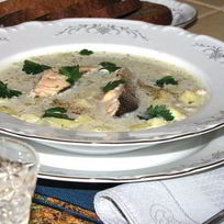 Рецепт Ухи из семги со сливками