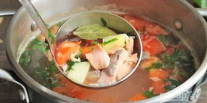 Рецепт ухи из стейка семги