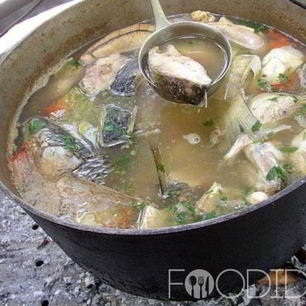 Рецепт Ухи на костре