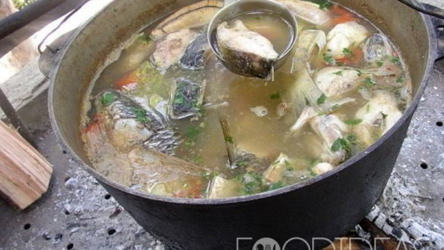 Рецепт ухи на костре