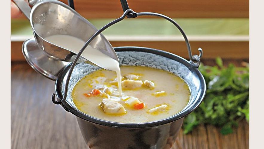 Рецепт ухи рыбацкой из ершей на сливках