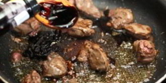 Рецепт блинов с куриной печенкой и грушей