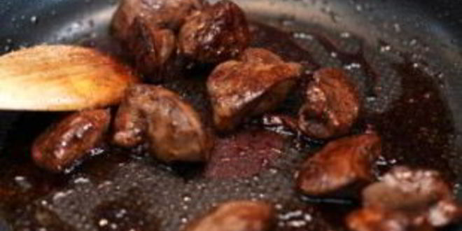 Рецепт блинов с куриной печенкой и грушей