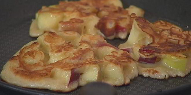 Рецепт яблочных блинчиков из виченцы