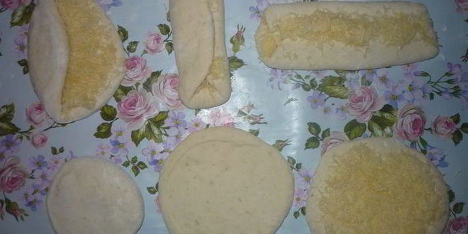 Рецепт булочек и батончики с сыром