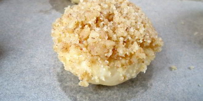 Рецепт булочек с кокосом и миндальным штрейзелем