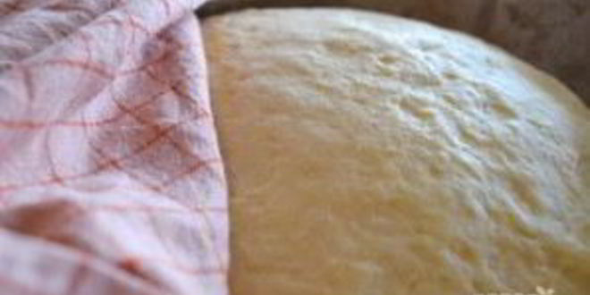 Рецепт булочек с мясом в пряном соусе