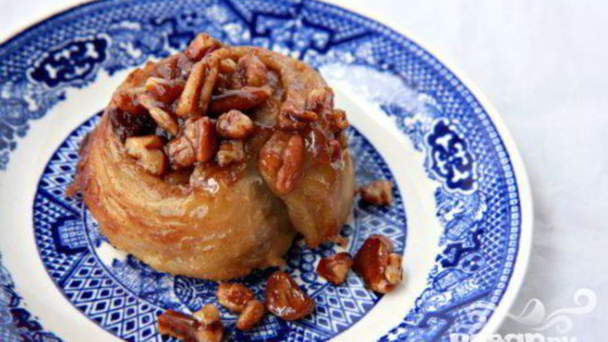 Рецепт булочек с орехами и изюмом