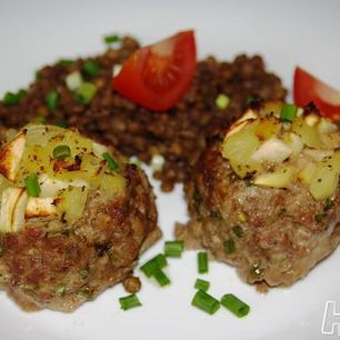 Рецепт Мясных ватрушек с фруктовой начинкой