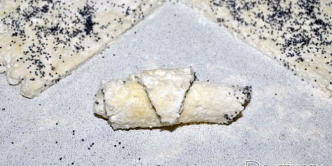 Рецепт сырников-круассанов с маком