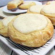 Рецепт Ватрушек из слоеного теста