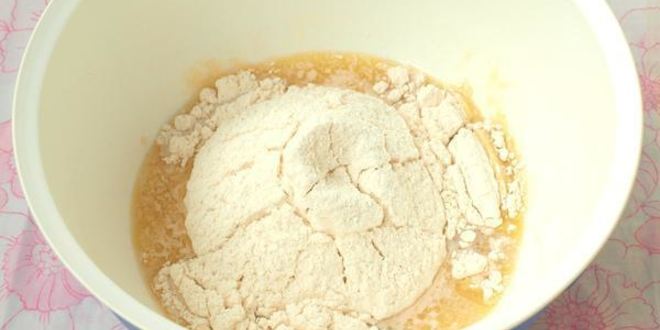 Рецепт ватрушек с джемом