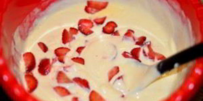 Рецепт чизкейка с клубникой в мультиварке