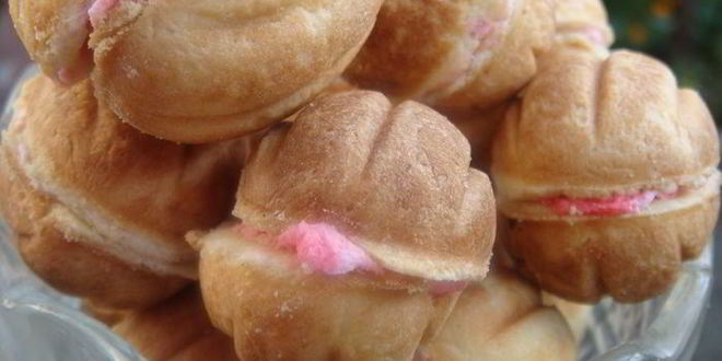 Рецепт печенья орешки, фаршированные малиновым чизкейком