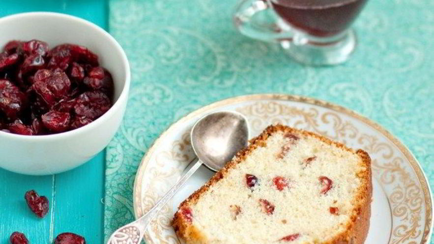 Рецепт апельсинового кекса с клюквой