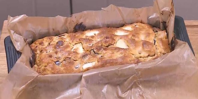 Рецепт кекса на арахисовом масле с яблоком и шоколадом
